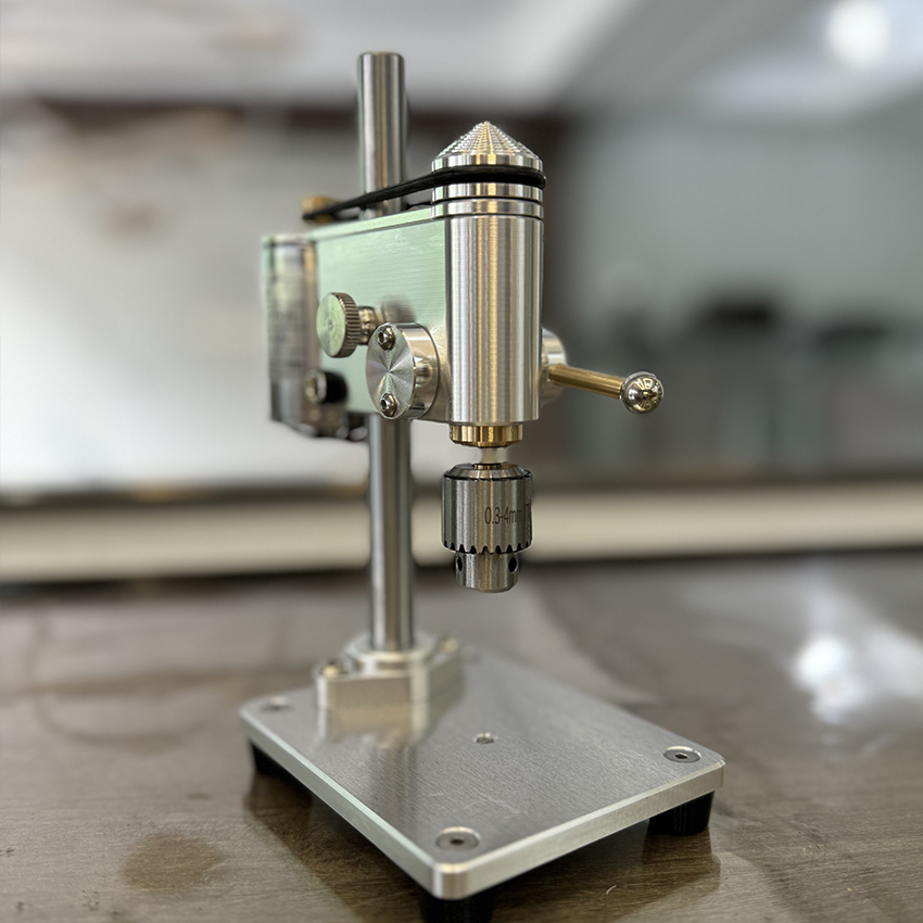 Mikro wiertarka stołowa 0.3-4m – Workshop Tools Wood recenzja i cena
